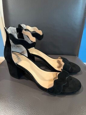 INC Hadwin block heel zip scallop ankle strap black leather 8